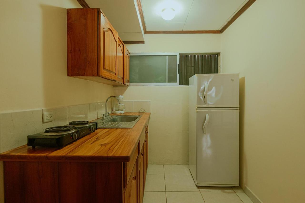 Quepos Inn 외부 사진